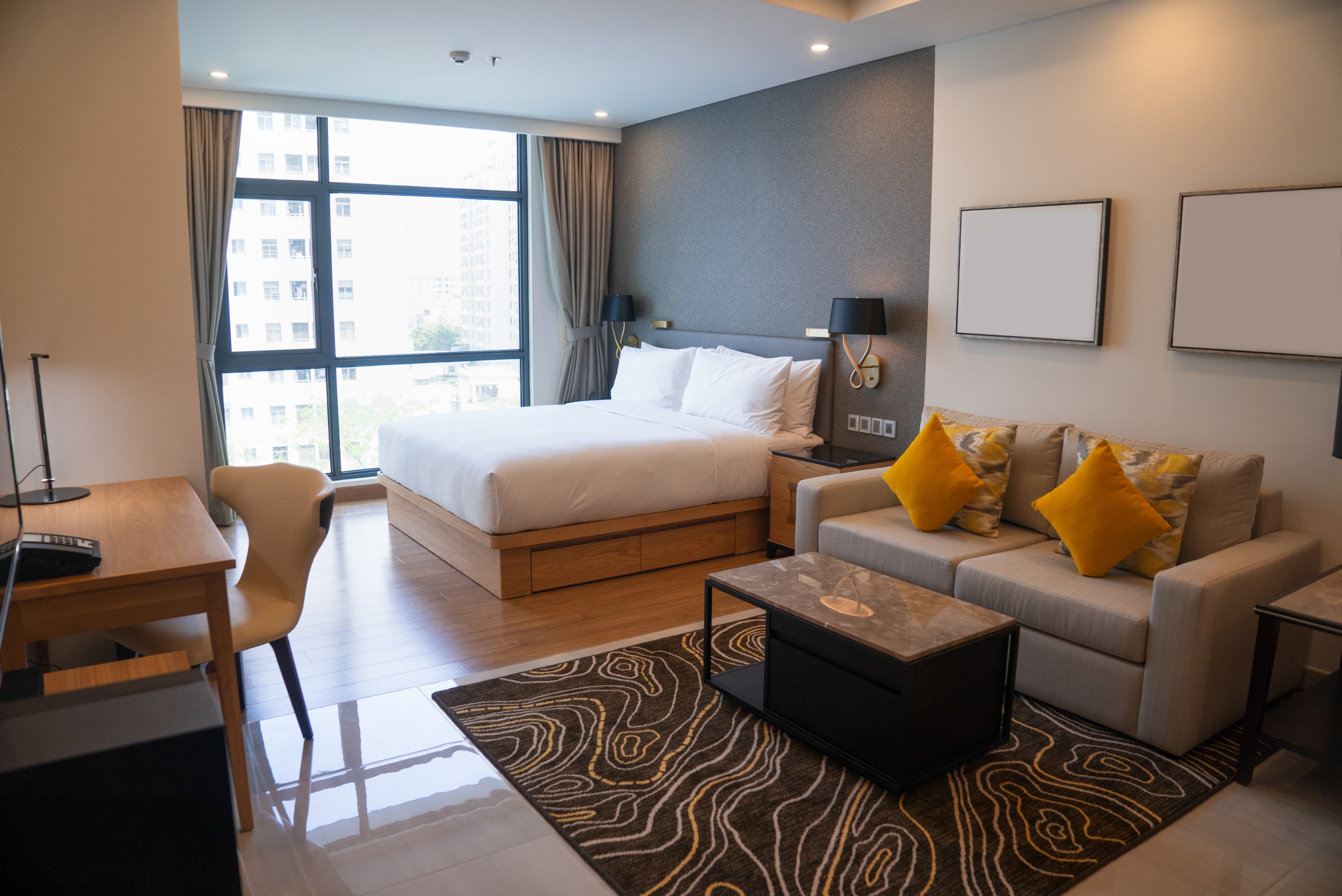 Gold suite